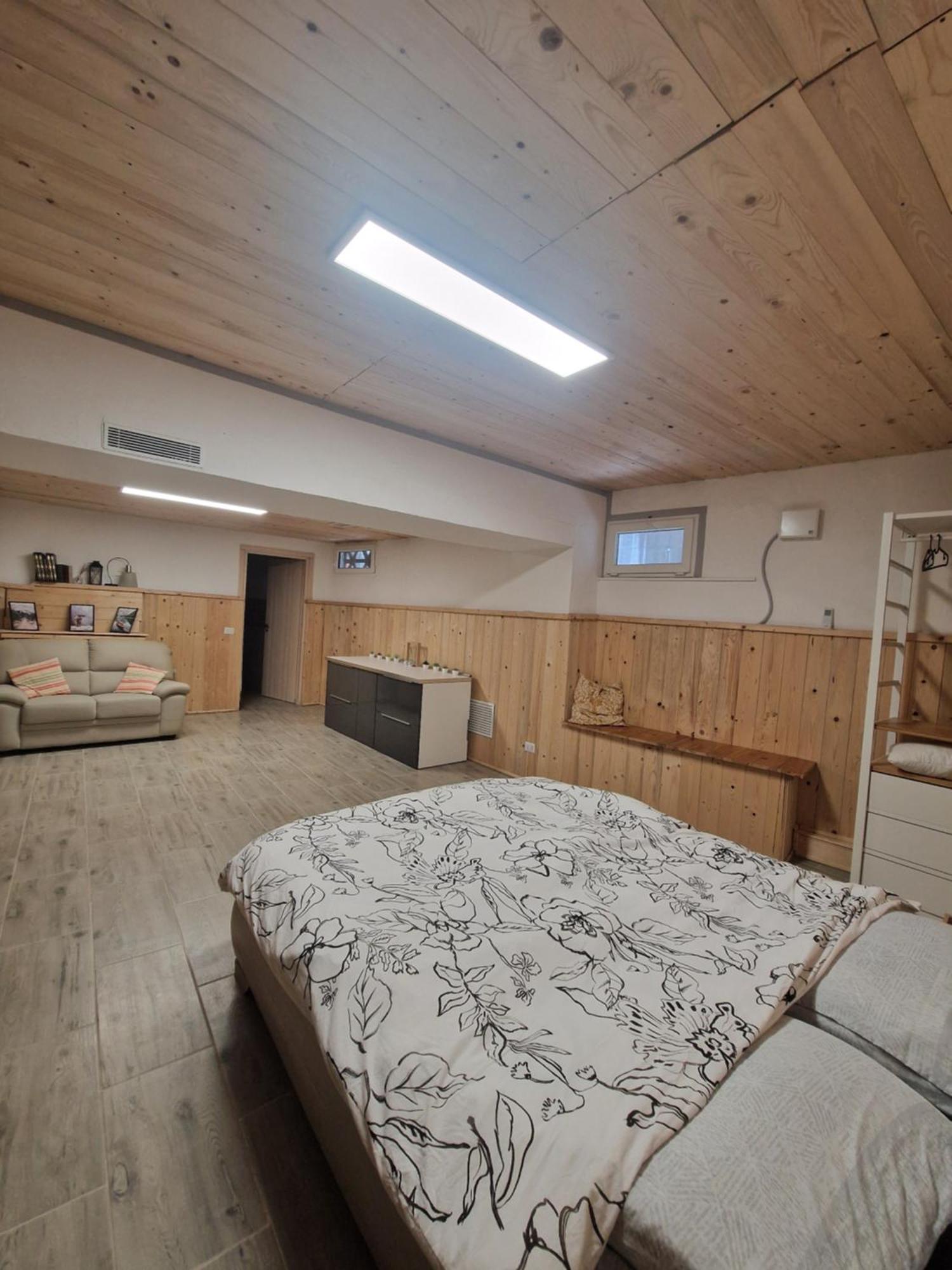 Underground Home Vicino Metropolitana Comasina Cormano Eksteriør bilde